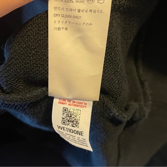 We11done black reflective logo sweatshirt logo print sweater pullover size xs - Picture 8 of 9